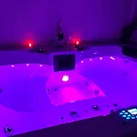 Les Glycines Bed & Breakfast