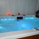 Bed & Breakfast Les Glycines 3*