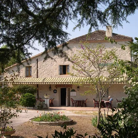 Les Glycines Bed & Breakfast