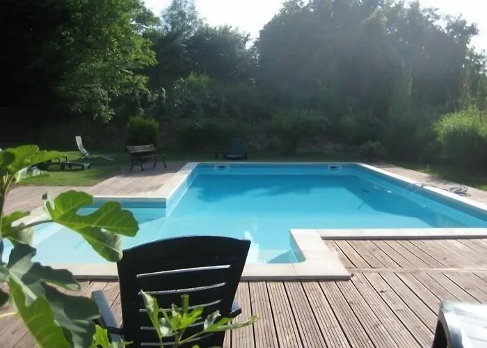 Oda ve Kahvaltı Les Glycines